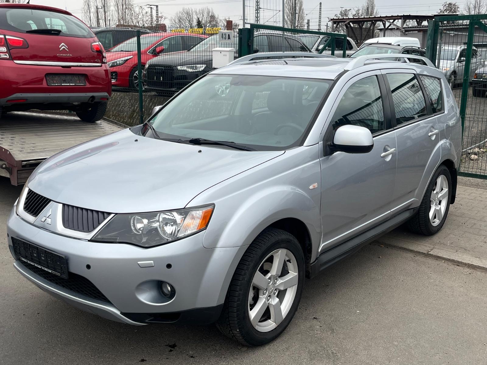 Mitsubishi Outlander XL 2.4 MIVEC Invite 4WD VOLL