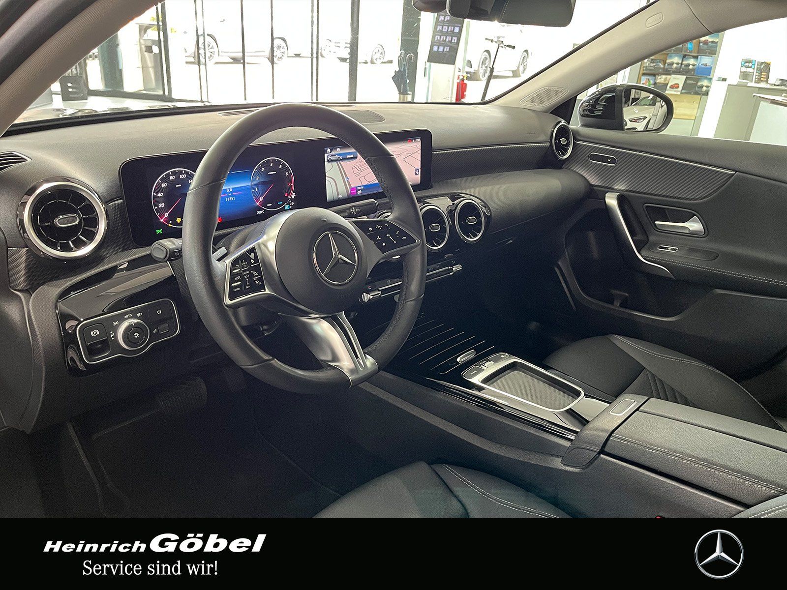 Fahrzeugabbildung Mercedes-Benz A 180 PROGRESSIVE+NIGHT+LED+KAMERA+WINTER.P