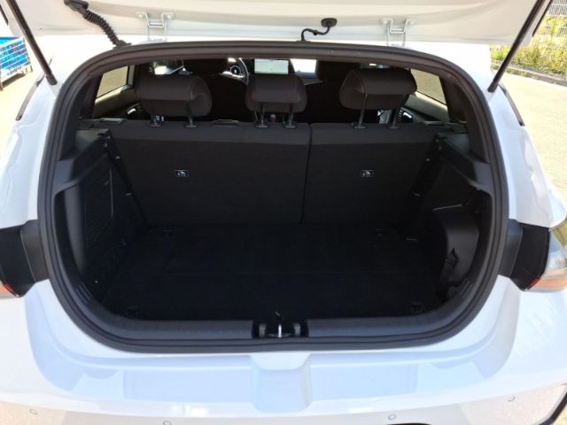 Hyundai i20 – Bild 12
