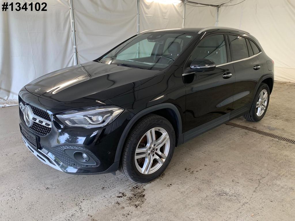 MercedesBenz GLA 220 Widescreen Distronic 360 Kam 18 Memory 2023
