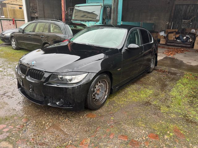 BMW 325 Baureihe 3 Lim. 325i Motorschaden