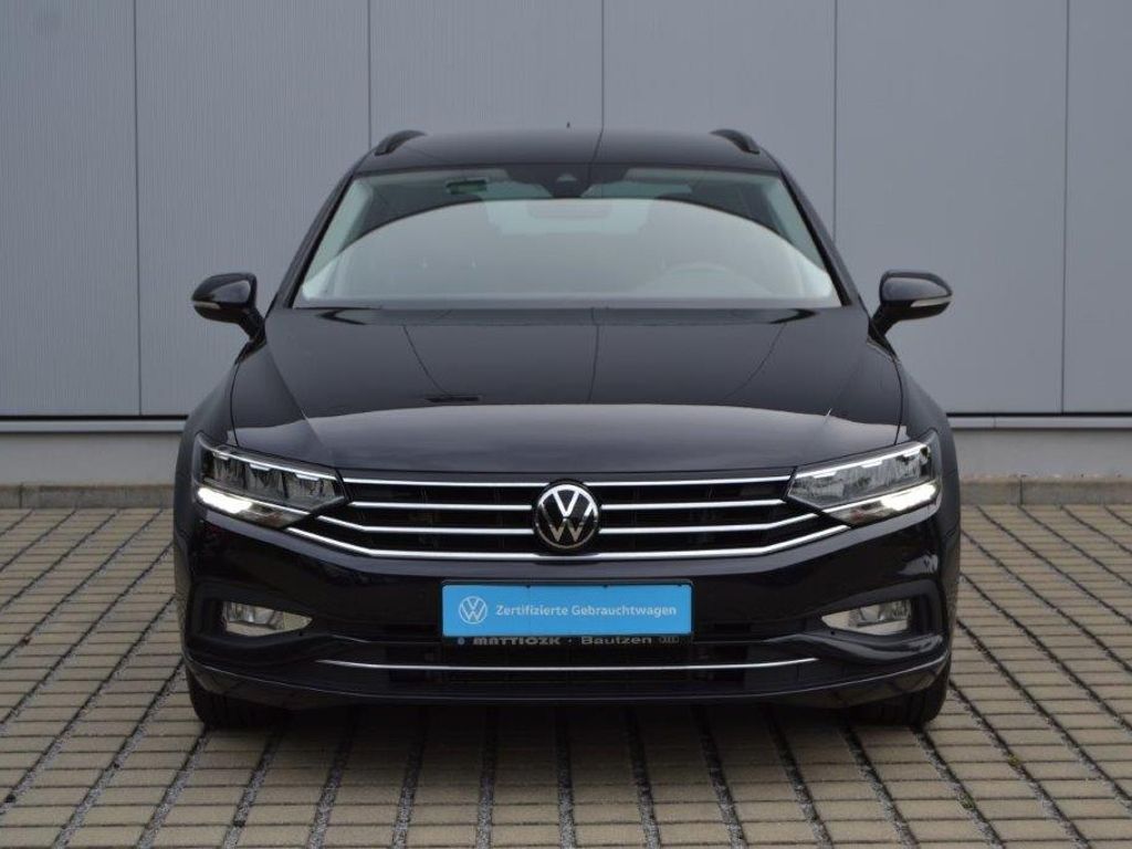 Volkswagen Passat Variant 1.5 TSI Business AHK LED NAVI VZE foto 2