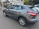 Nissan Qashqai 1.6 dCi DPF Xtronic Tekna Tekna - Nissan Qashqai in Leipzig