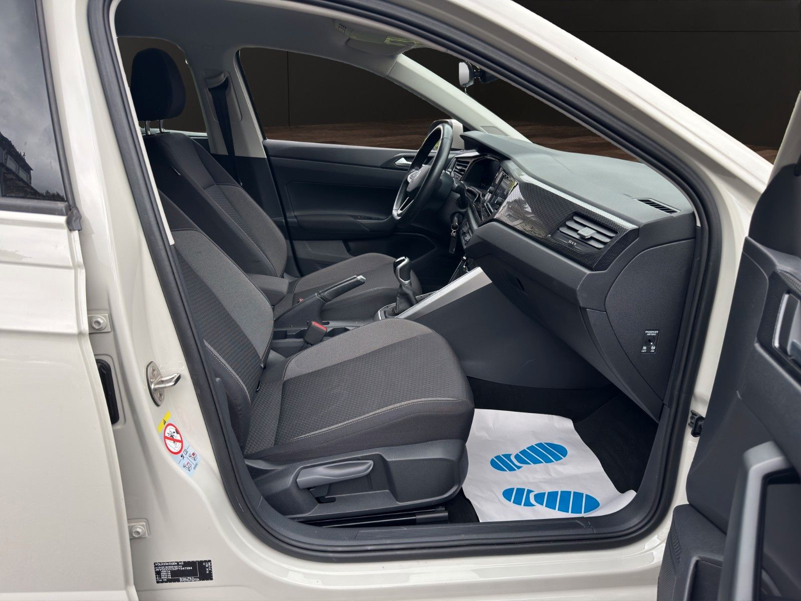 Fahrzeugabbildung Volkswagen Taigo Life Klima/1Hand/LM Felgen /Parktronik