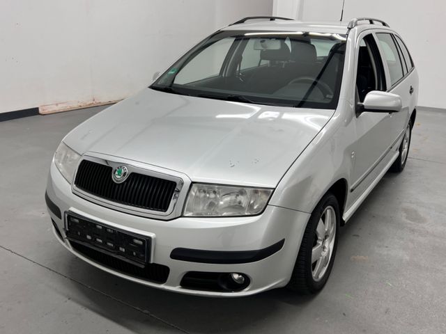 Skoda Fabia Combi Elegance-Tüv neu-Klima-SHZ-Navi