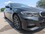 BMW 320d xDrive Touring M Sport Auto M Sport - BMW 320 mit Diesel-Antrieb: Leder, Allradantrieb, Kombi, Automatik