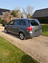 Opel Zafira 7Sitzer AHK Tempomat Parkassistent - gebrauchte Opel Zafira aus dem Jahr 2007