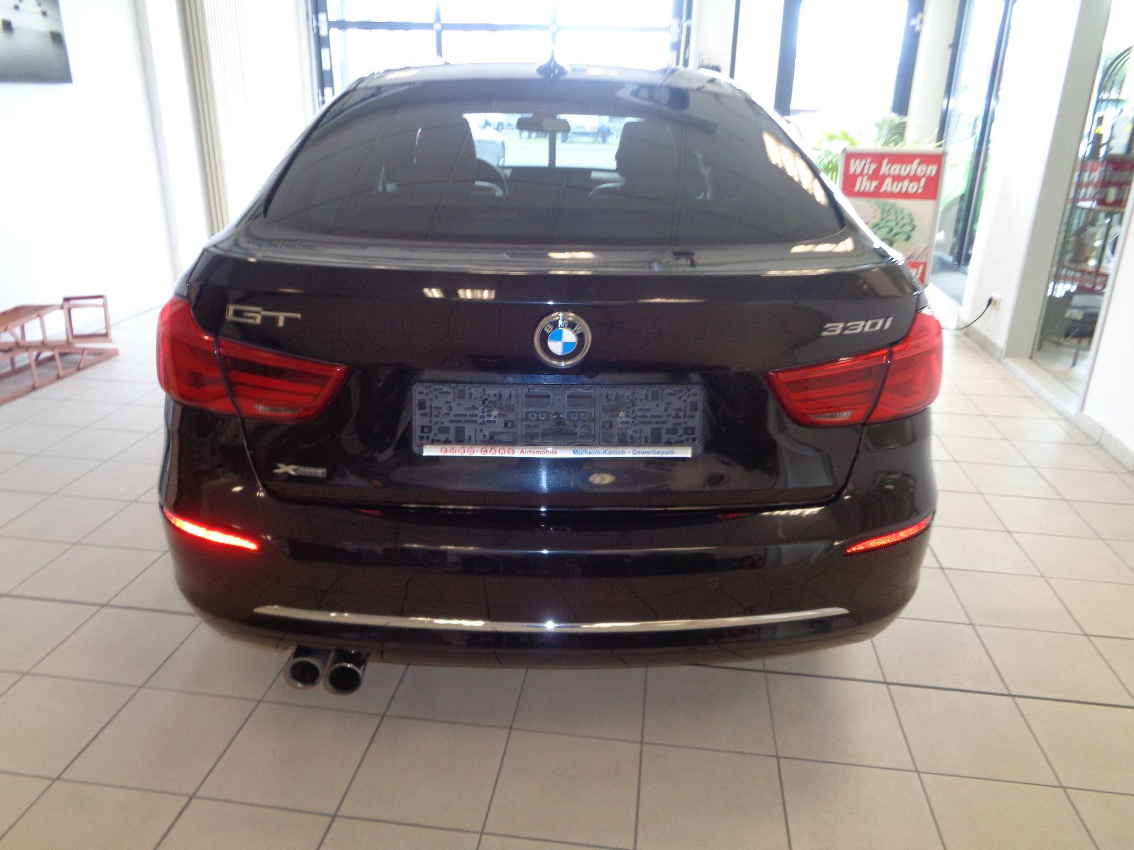 Fahrzeugabbildung BMW 330 Gran Turismo / LED / LEDER / KAMERA
