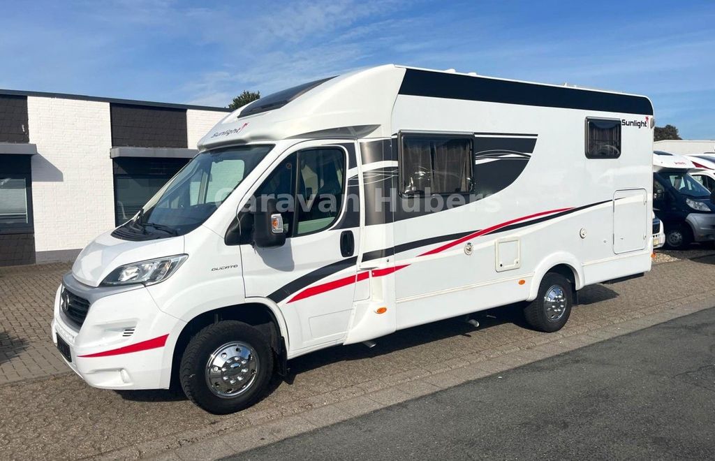Sunlight T 66 - Einzelbetten - auto.Sat/TV - Solar -