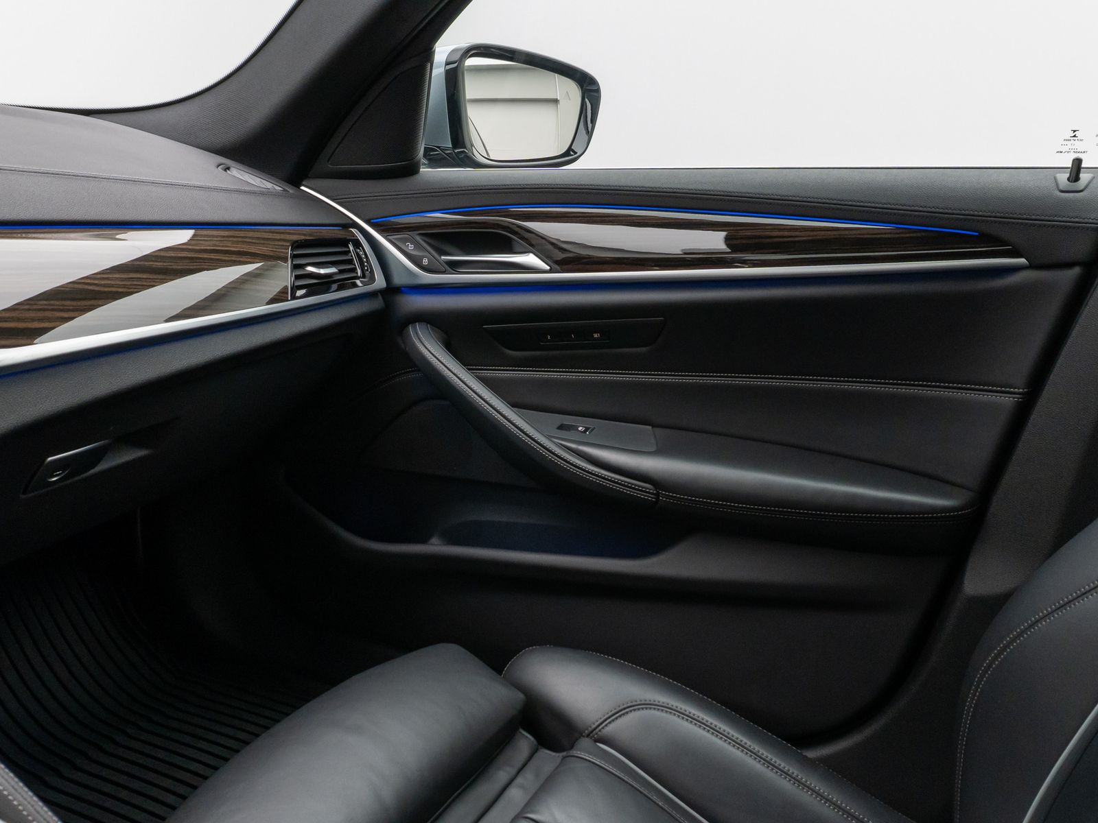 Fahrzeugabbildung BMW 540i xD Luxury Line Kamera HUD HiFi Komfort AHK