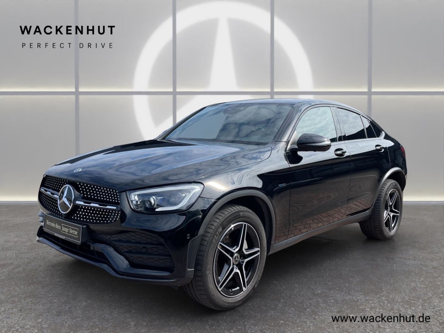 MERCEDES-BENZ GLC 300 e 4M Coupe AMG Night 360°Distronic