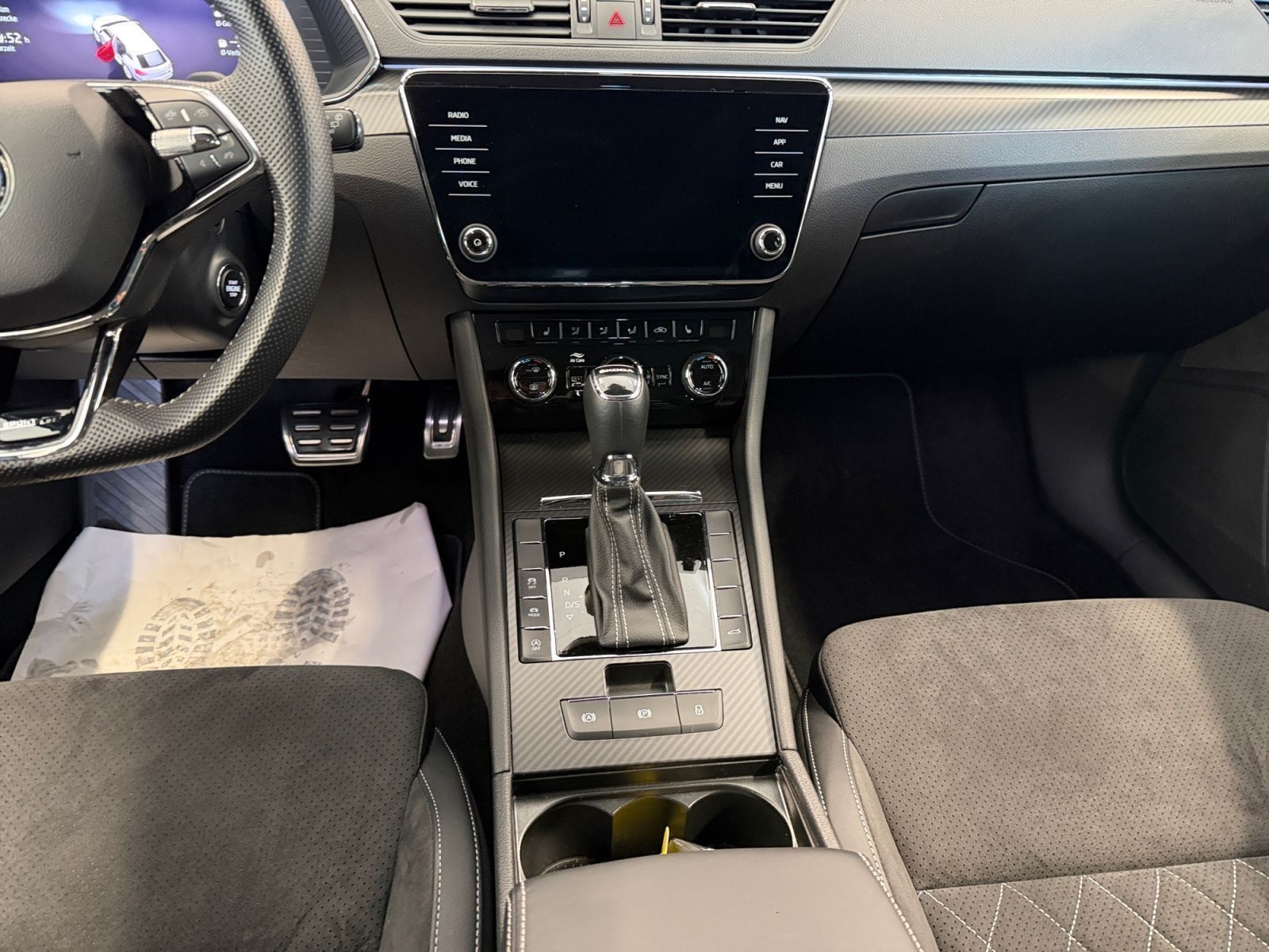 Skoda Superb - Bild 11
