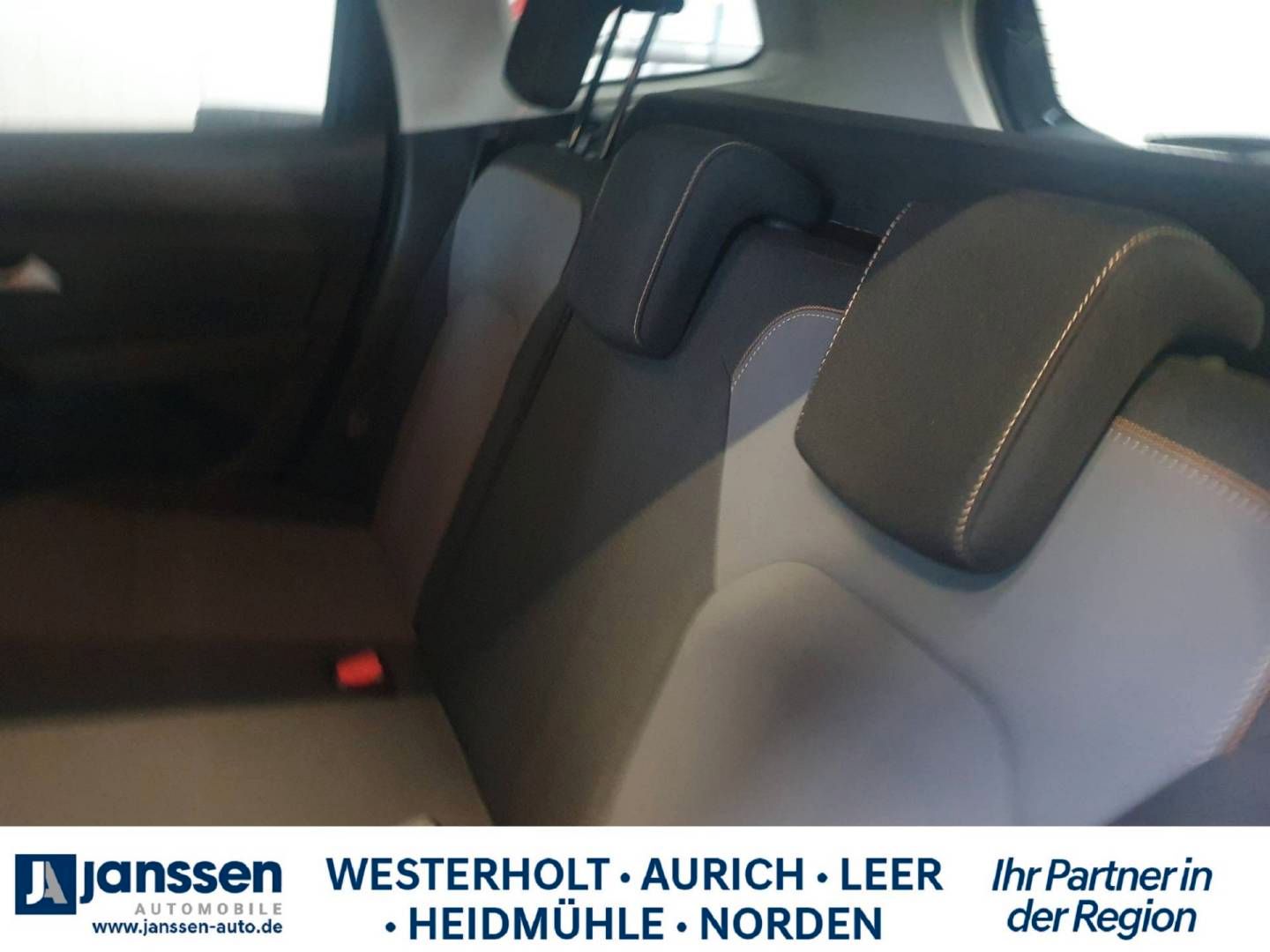 Fahrzeugabbildung Dacia DUSTER Extreme TCe 130