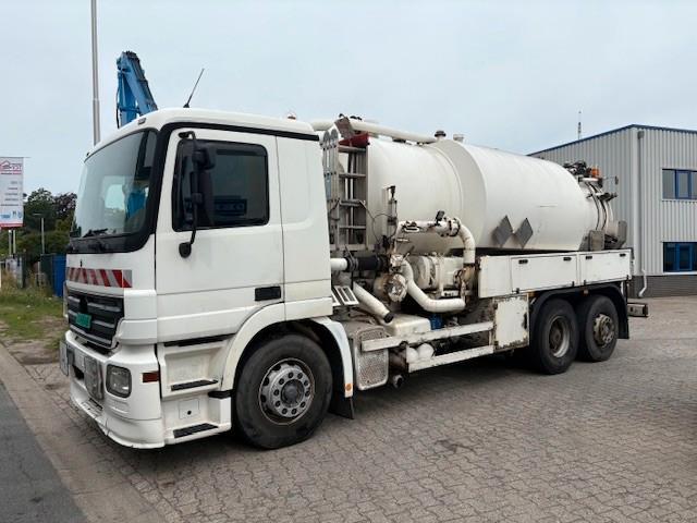 Mercedes-Benz Actros 2541