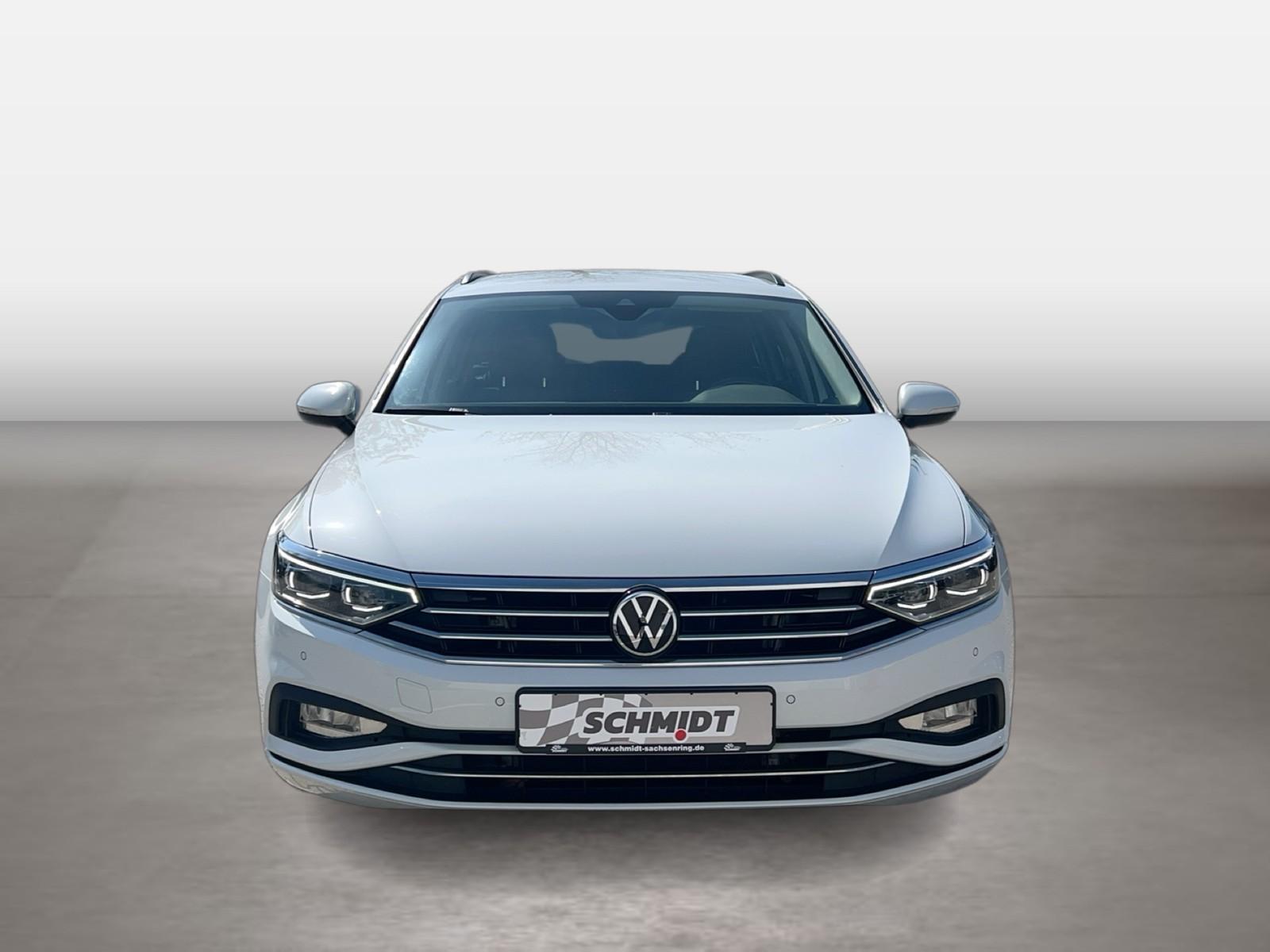Volkswagen Passat Variant 2.0 TDI Business DSG MATRIX RFK