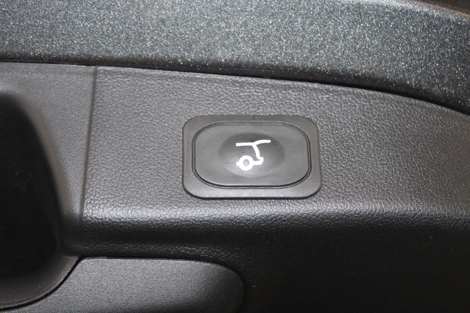 Fahrzeugabbildung Ford Focus ST-Line X Aut. LED ACC Leder Pano HUD Wint