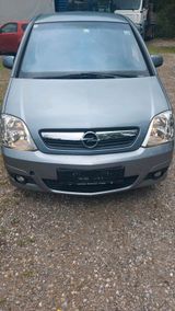 Opel Meriva Van 1.3 CDTI ecoFLEX 75 PS - Opel Meriva mit Diesel-Antrieb: Limousine, 1.7