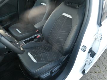 Bild 7 Opel Corsa F GS Line mit Matrix LED und Navi