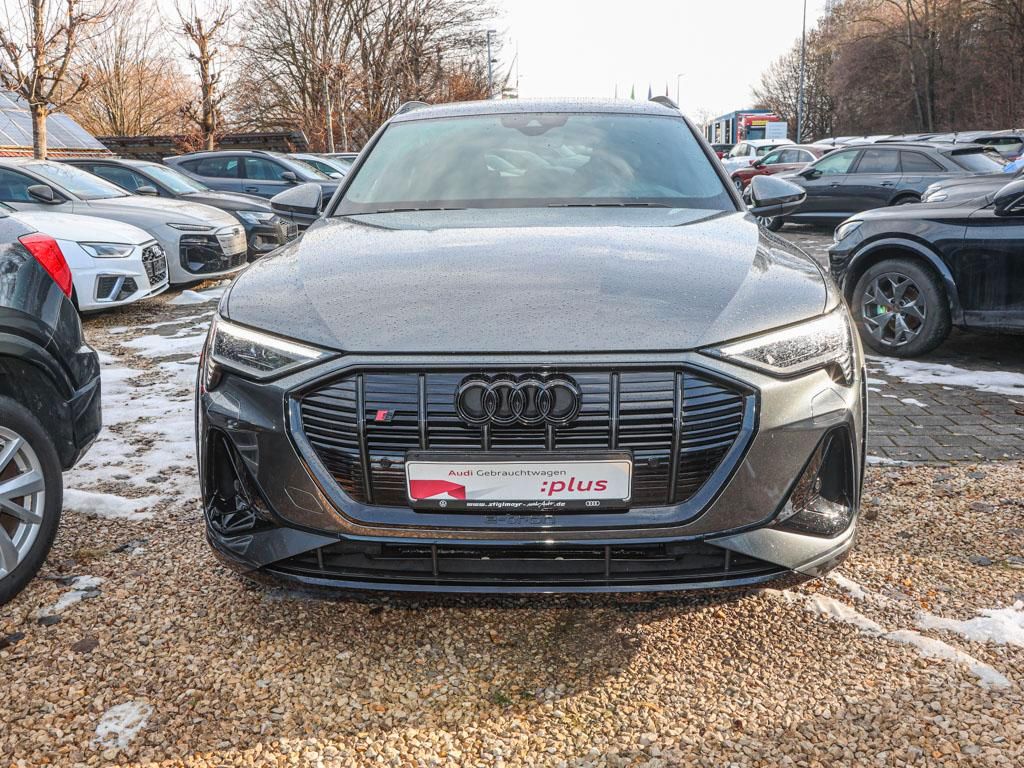 Audi e-tron - Bild 11