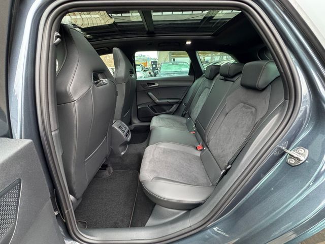 Leon ST VZ 2.0TSI 333PS DSG 4WD ACC/AHK/PANO/LED