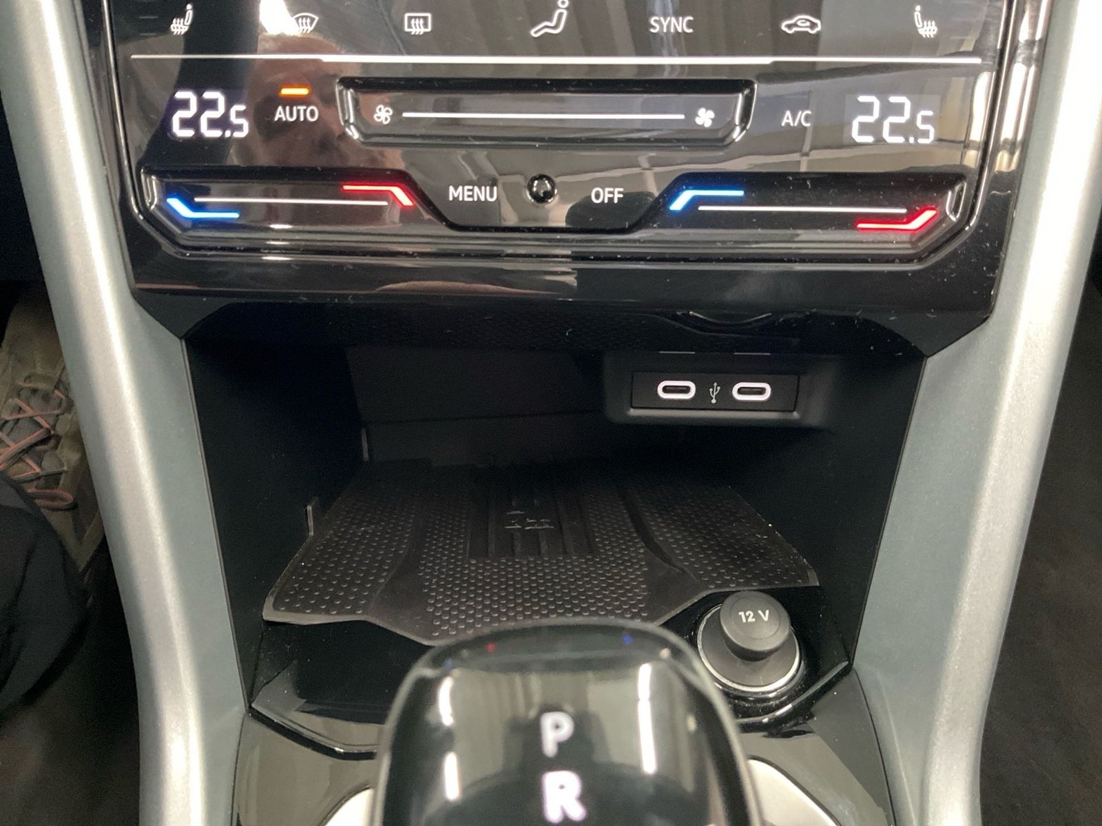 Volkswagen T-Roc - Bild 15