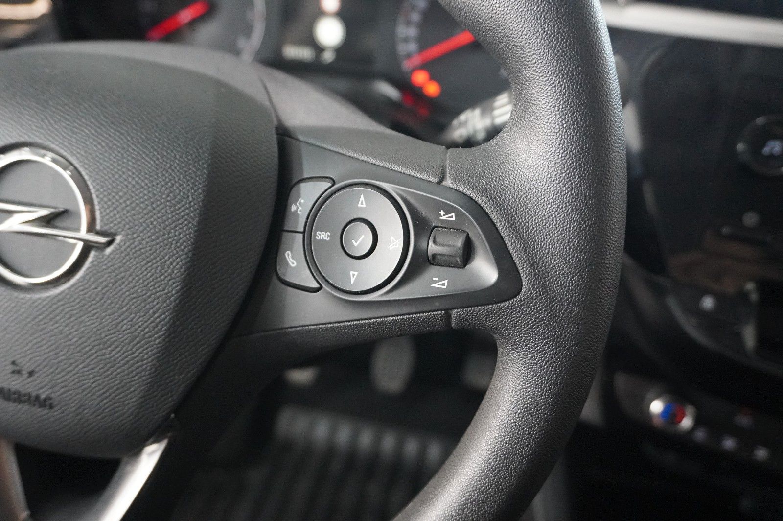 Fahrzeugabbildung Opel Corsa F 1.2 EDITION KLIMA/USB/TEMP./BT