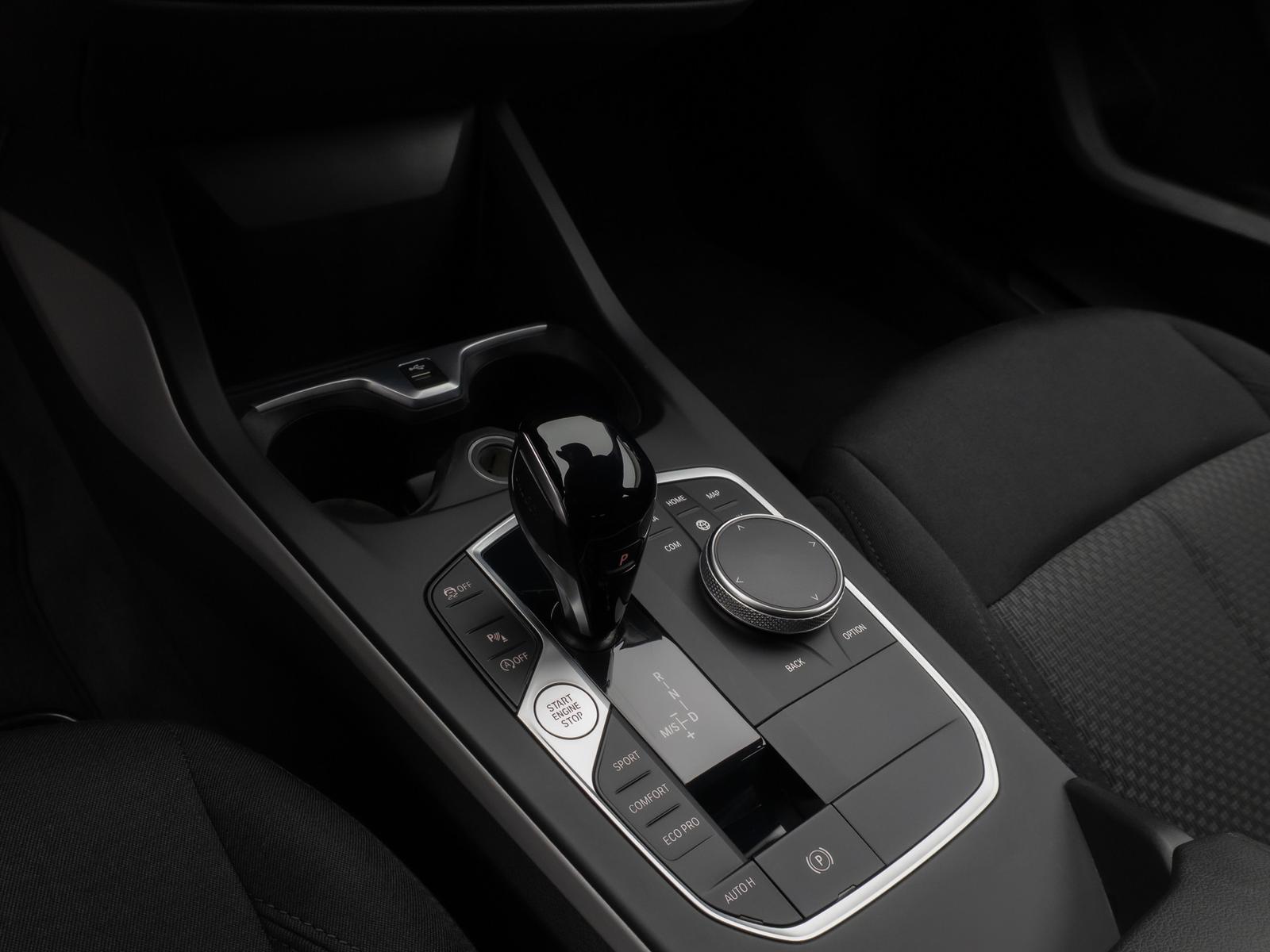 BMW 118 i DAB CockPitPro Geschwindigkeitsreg LED PDC, миниатюра 22