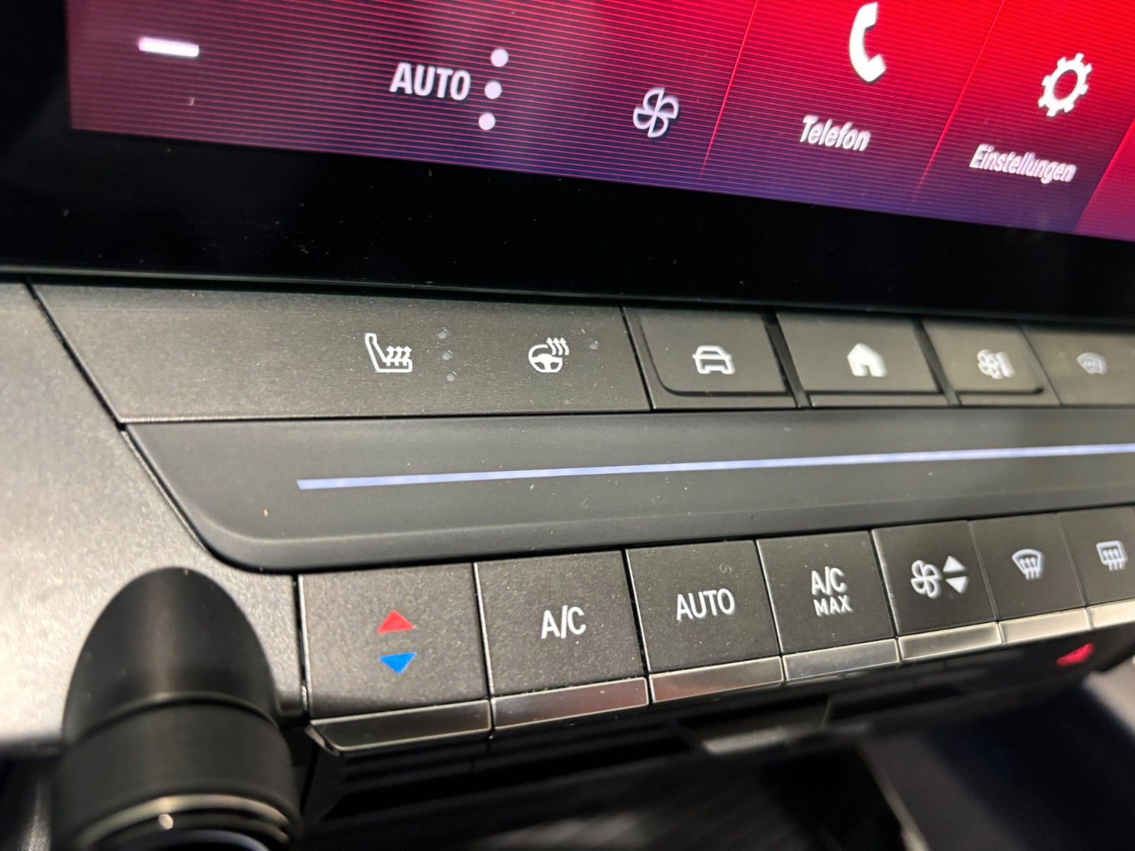 Fahrzeugabbildung Opel Astra L Lim. 1.6 HYBRID ULTIMATE NAVI/360°/SPORT