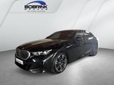 BMW 520 d M Sport Adap.LED Head-Up HK LR-Hzg. RFK - BMW 5 Series: Limousine