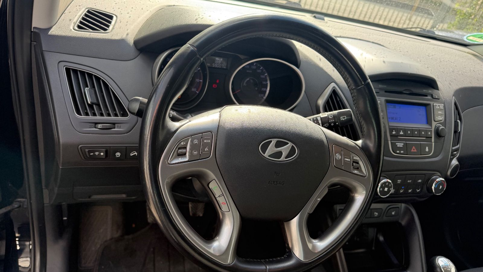 Fahrzeugabbildung Hyundai ix35 1.6 GDI Classic 2WD