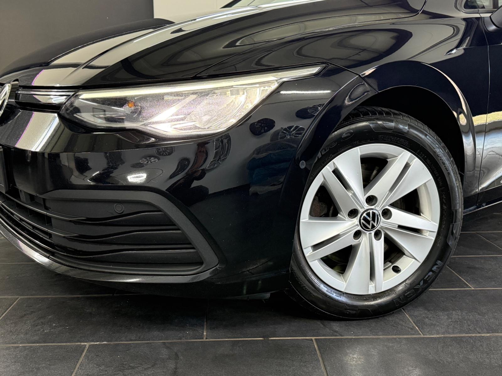 Volkswagen Golf VIII Variant Life 2.0 TDI DSG*ACC*LANE*LED