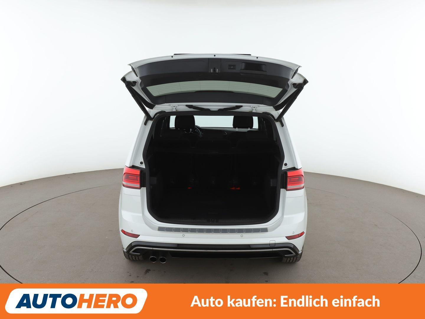 Volkswagen Touran 1.8 TSI Highline BMT Aut.*NAVI*LED*ACC*