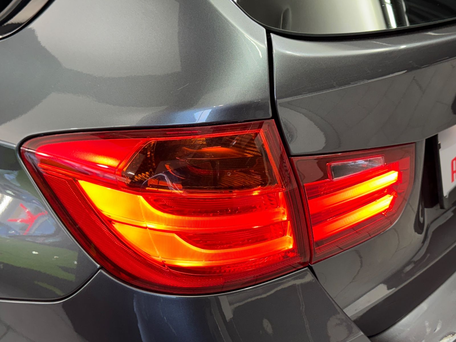 Fahrzeugabbildung BMW 320 d Touring|PANORAMA|AUTOMATIK|SPORT-LINE|