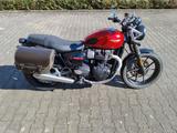 Triumph Street Twin 900 - TRIUMPH STREET TWIN