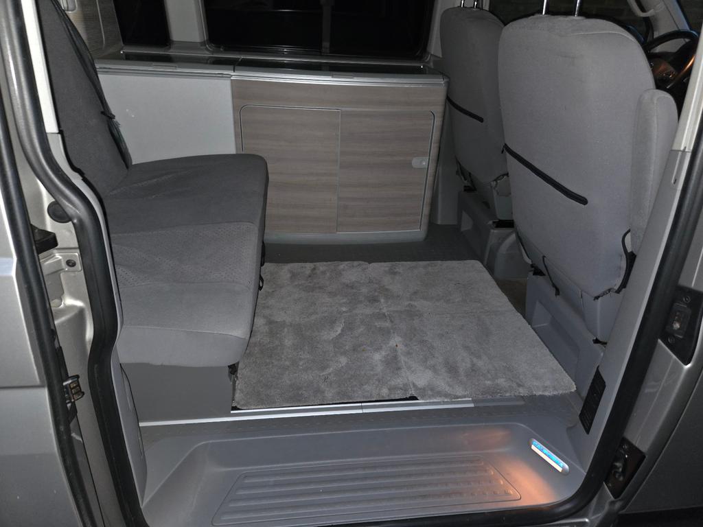 Volkswagen T5 California