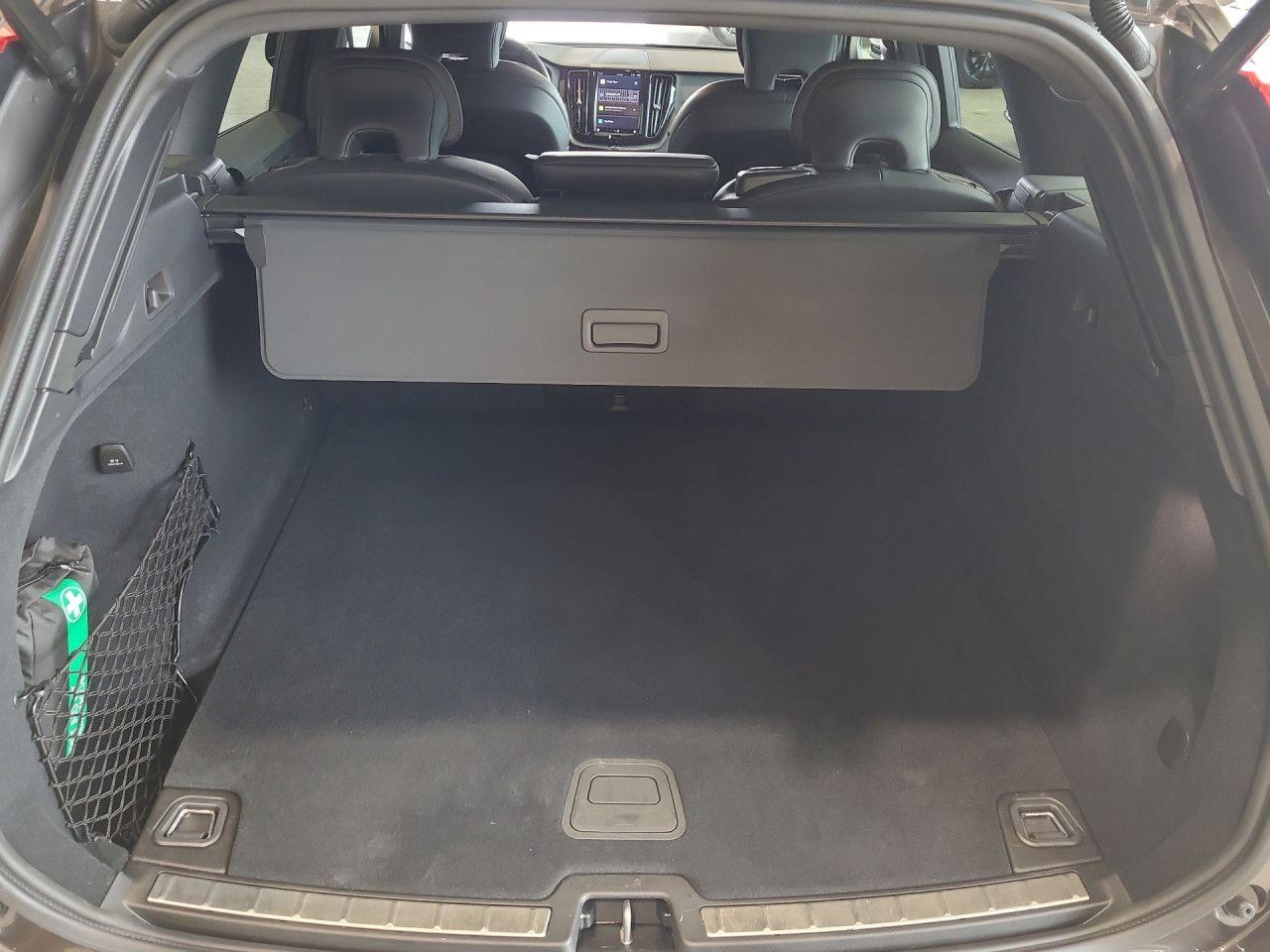 Volvo XC60 XC 60 Plus Dark AWD Bluetooth LED Klima, миниатюра 13