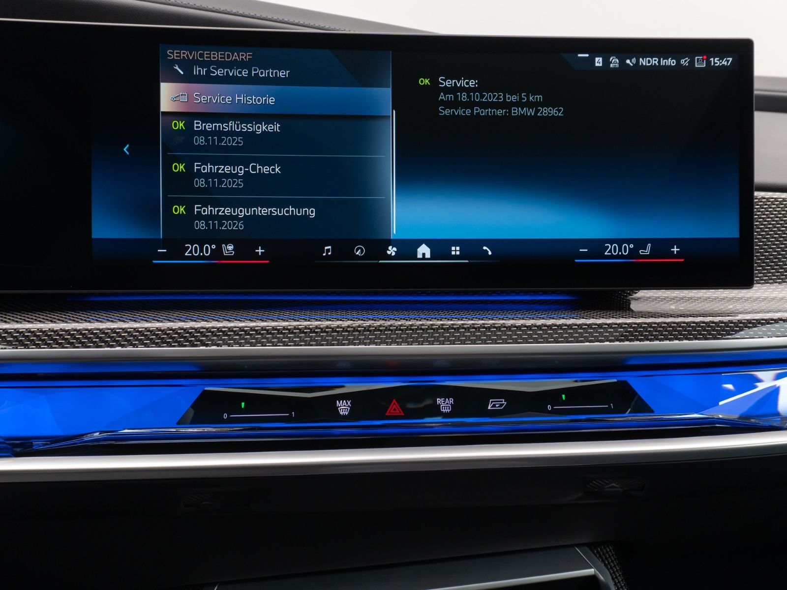 Fahrzeugabbildung BMW i7 xD60 M-Sport HUD Pano 360°Massage ACC Soft 21