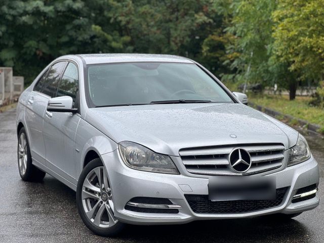 Mercedes-Benz Mercedes Benz C 180 AUTOMATIK +AHK+2X PDC+...