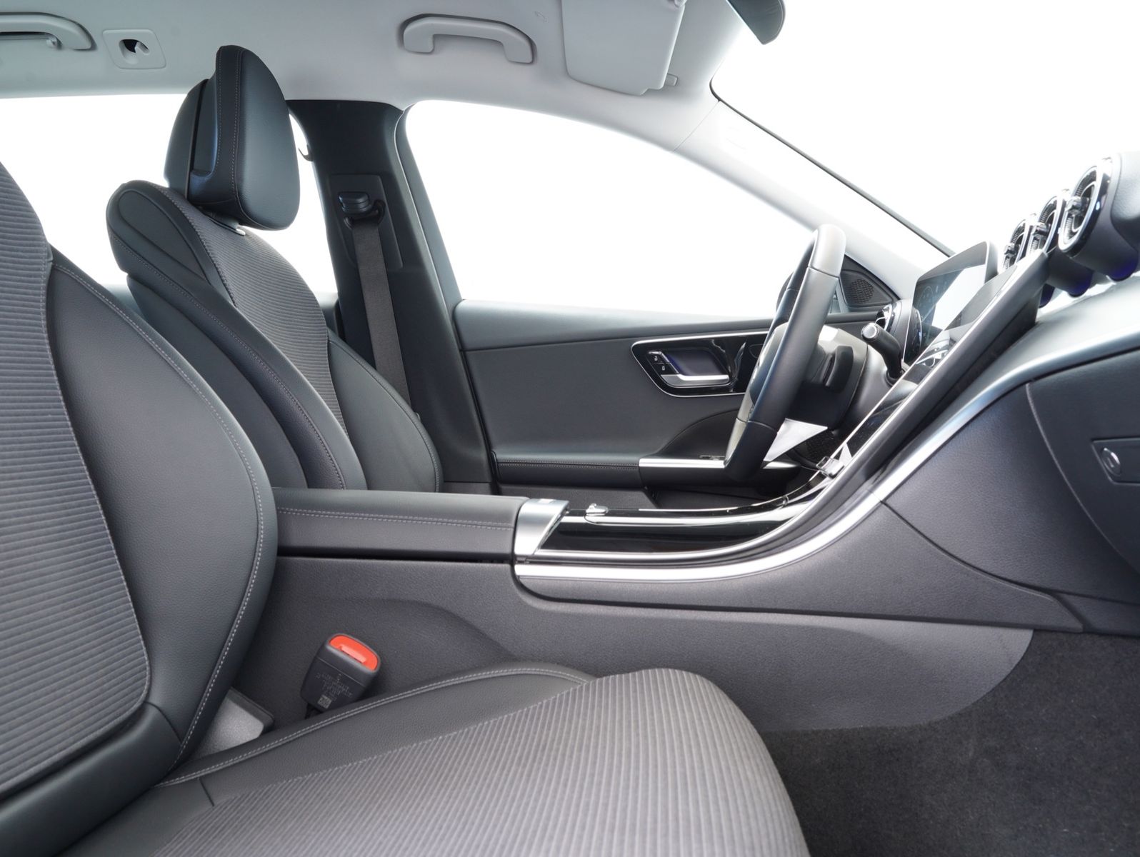 Fahrzeugabbildung Mercedes-Benz C 200 T d 2x Avantgarde LED/NAVI/MBUX/KAMERA