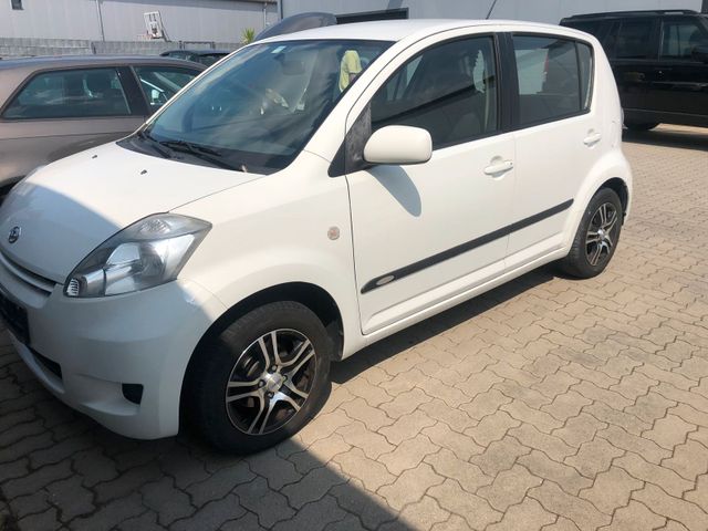 Daihatsu Sirion Ez:05/2008 151000km 2Vorb....