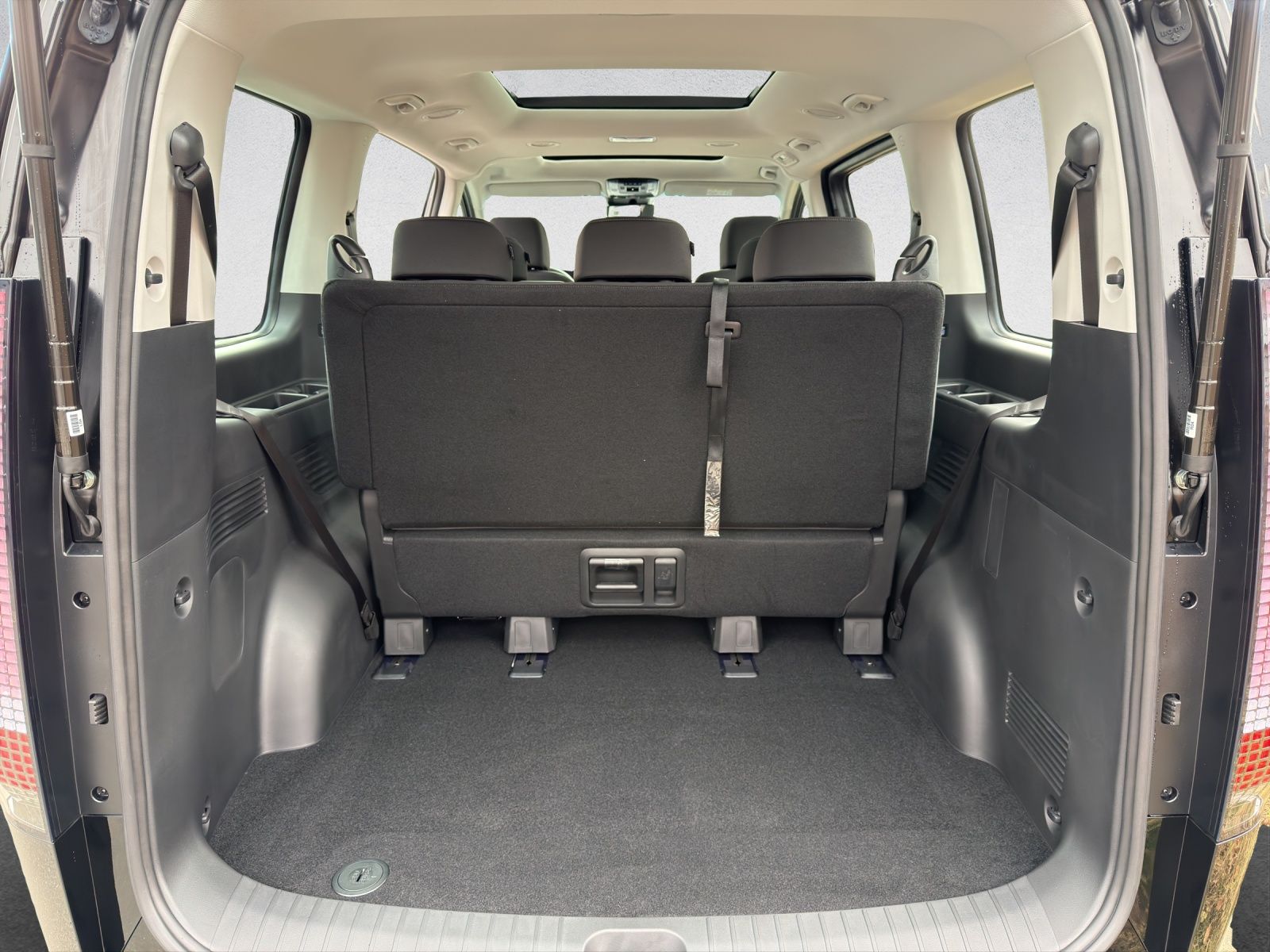 Hyundai STARIA - Bild 15