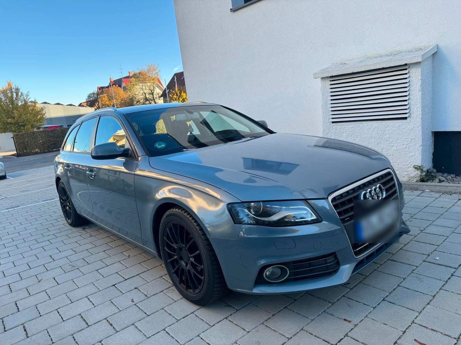 Audi A4 2009 — photo 5