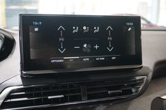 Fahrzeugabbildung Peugeot 3008 1.2T GT SPORT NAVI/LED/KAMERA/VIRTU./SH/DAB