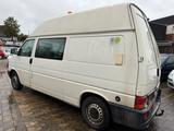 Volkswagen T4 2,5i Hoch und Lang,AHK,1-Hand - Volkswagen T4 mit Benzin-Antrieb: 2.5