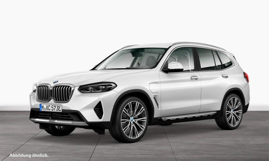 BMW X3 xDrive30e AHK LiveCockpitProf Head-Up Kamera