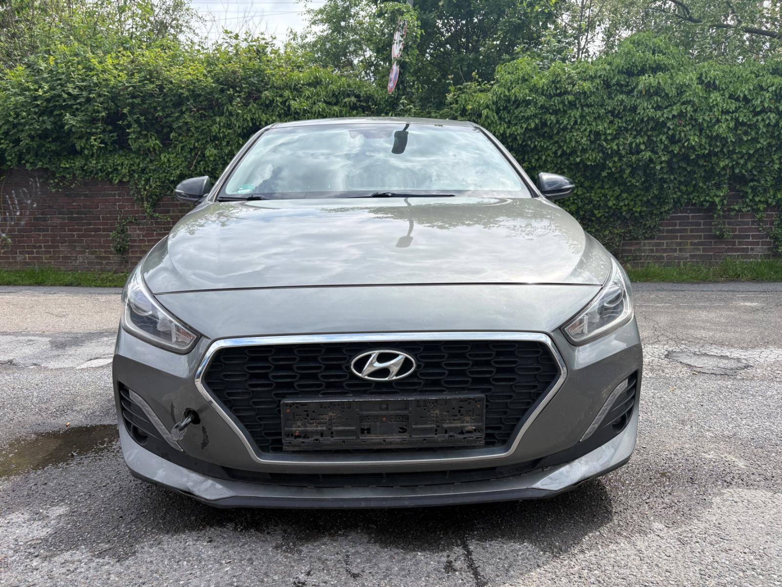 Hyundai i30 YES!