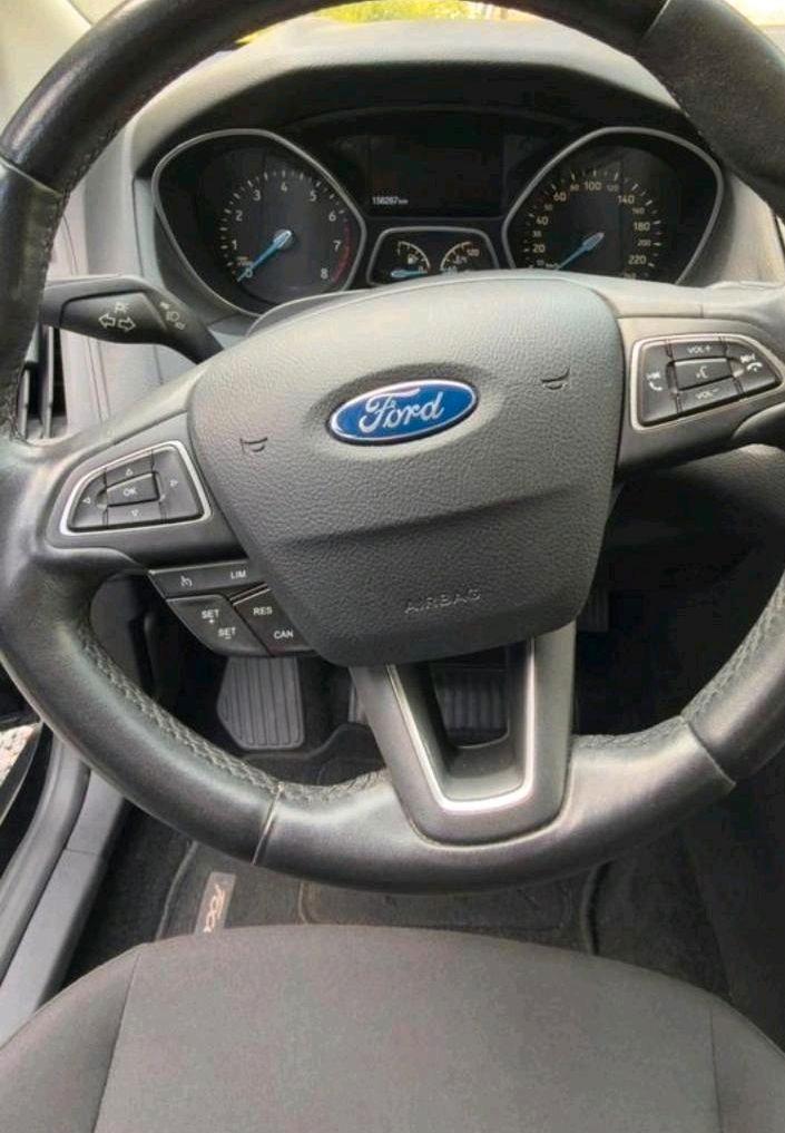 Ford Focus 2015 — photo 7