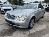 Mercedes-Benz E 320 Elegance*Navi*Temp*Elektr. Sitzeinstellung - Mercedes-Benz E 320: T