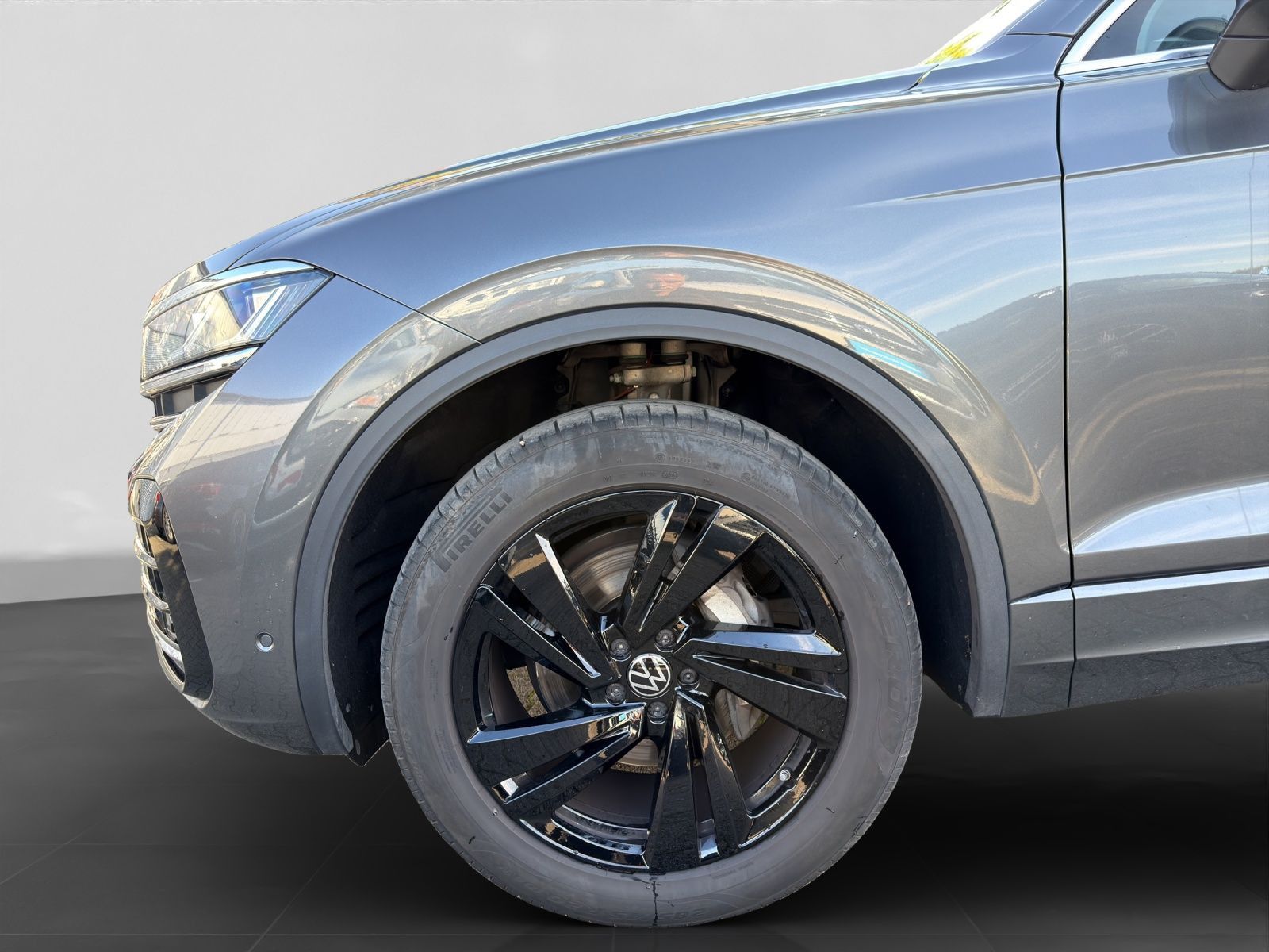 Volkswagen Touareg - Bild 17