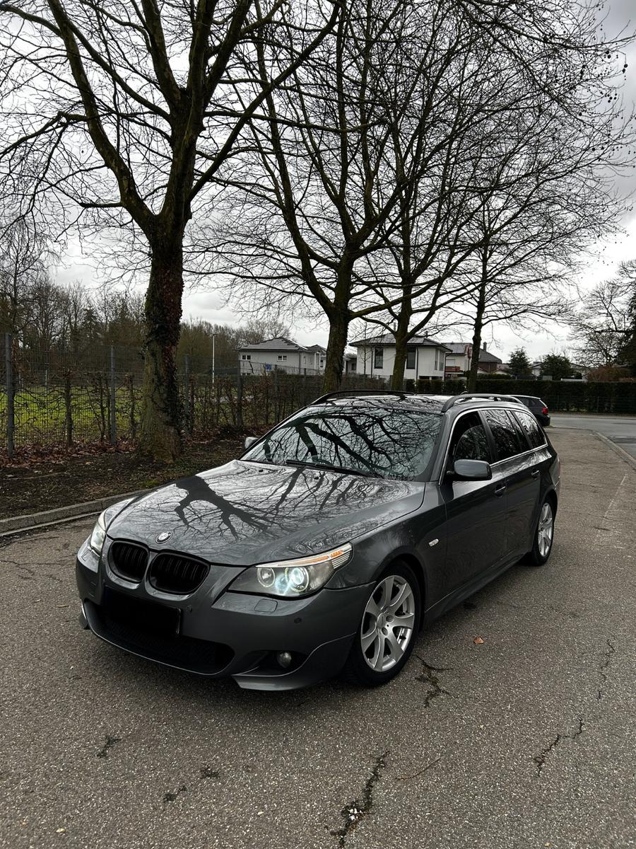 BMW 525